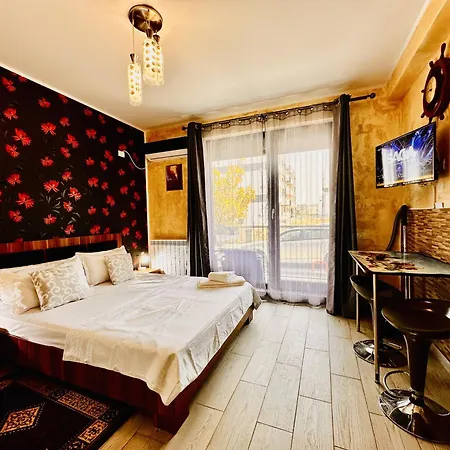 Seaside Vintage Escape Apartment